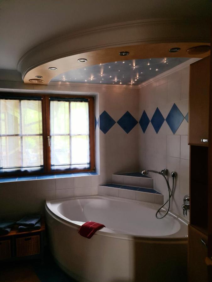 Ferienwohnung Gebirgshausl Бишофсвизен Екстериор снимка