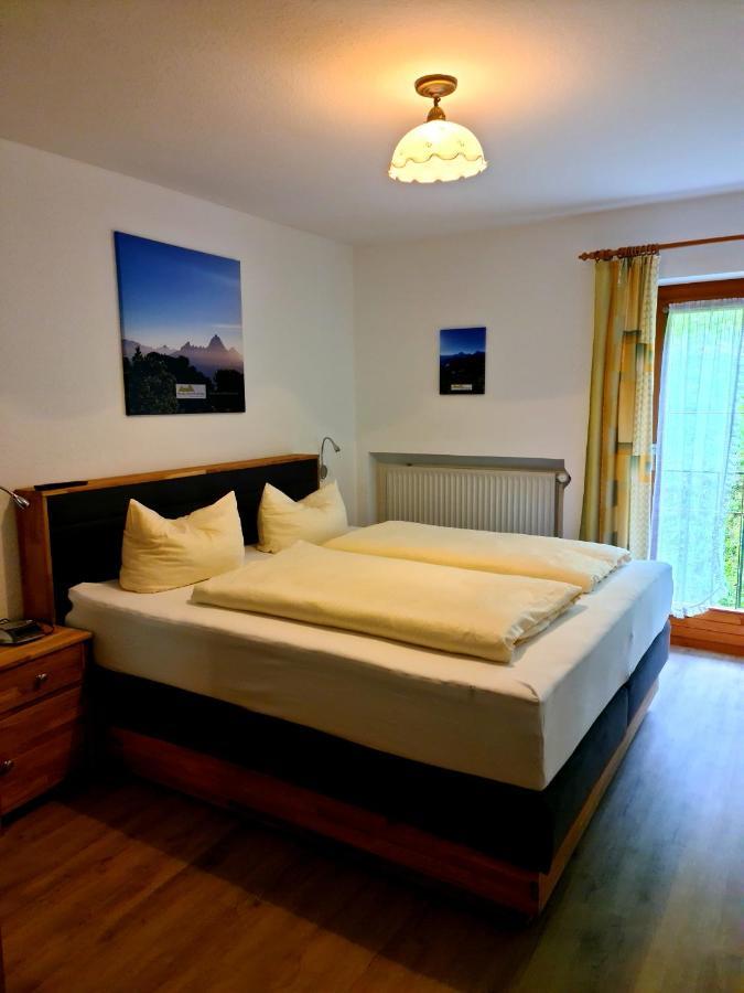 Ferienwohnung Gebirgshausl Бишофсвизен Екстериор снимка