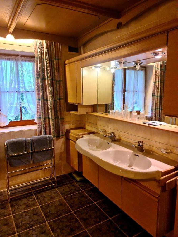 Ferienwohnung Gebirgshausl Бишофсвизен Екстериор снимка