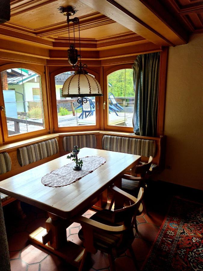 Ferienwohnung Gebirgshausl Бишофсвизен Екстериор снимка