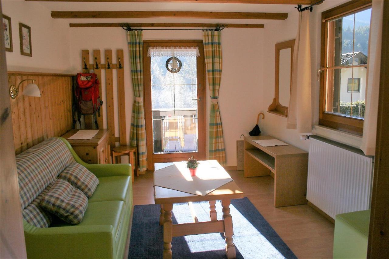 Ferienwohnung Gebirgshausl Бишофсвизен Екстериор снимка